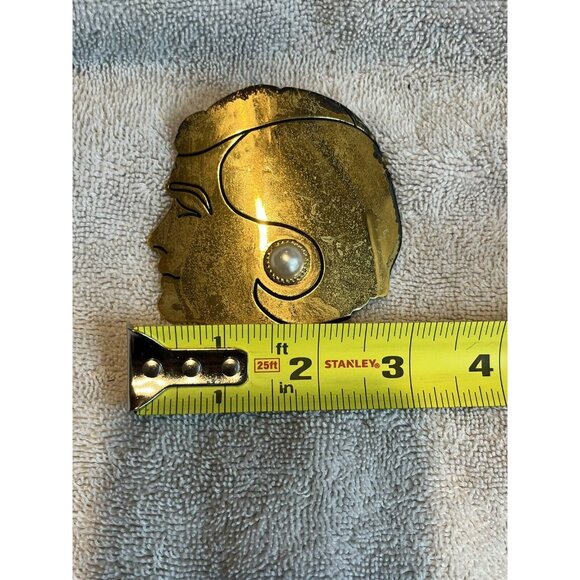 Rare 1970s Chanel Gold Colored LADYS HEAD W/ Pearl Belt Buckle (Poor Shape) - Picture 15 of 16